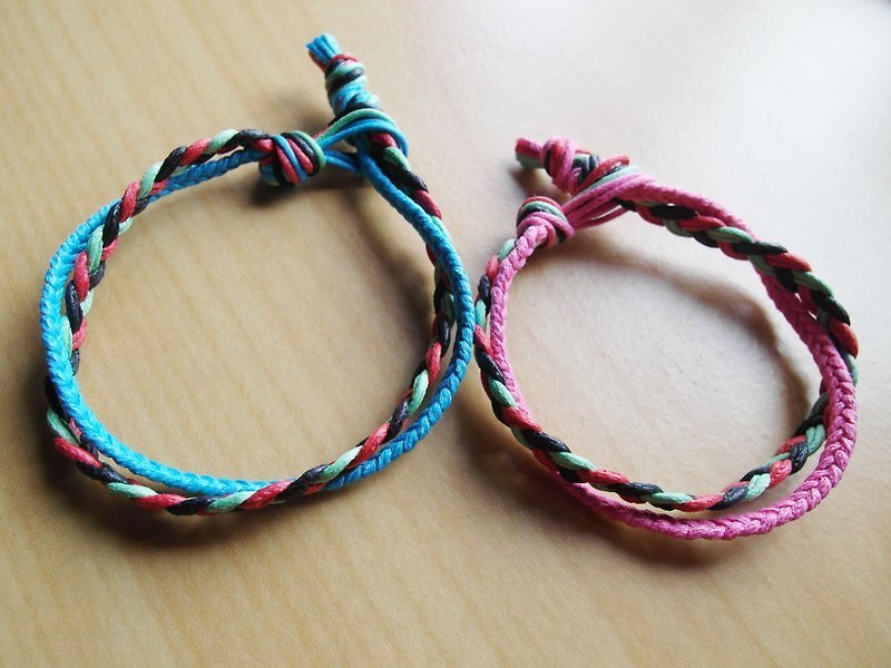 Jumping color winding / hand-woven bracelet - Bracelets - Other Materials Multicolor