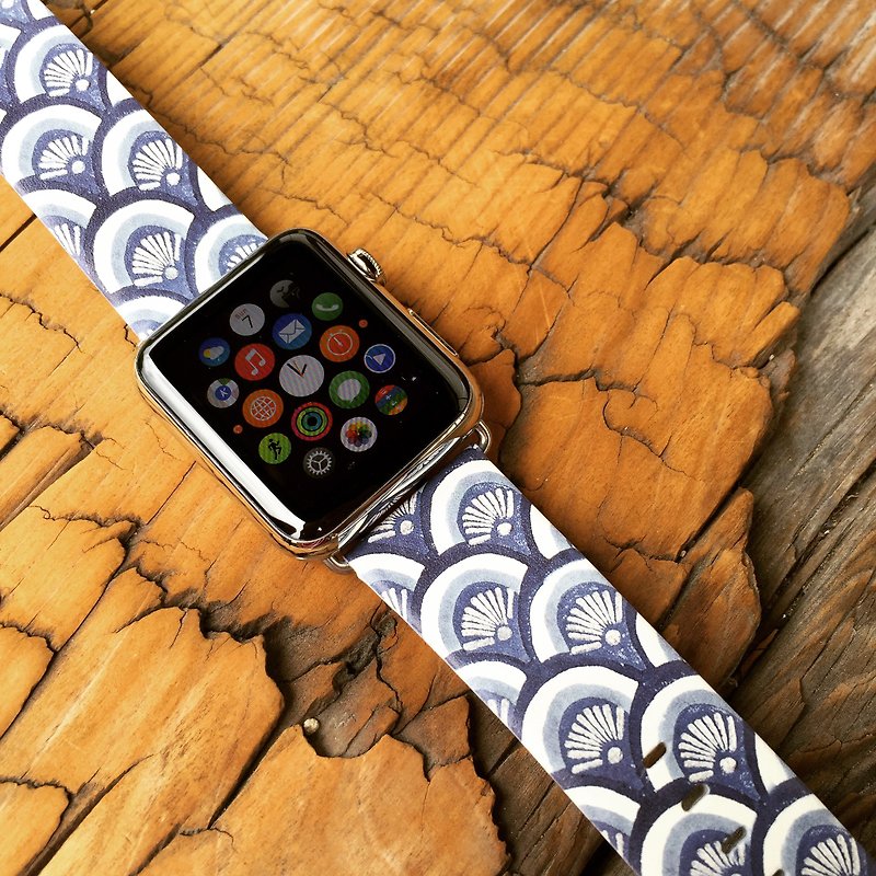 Apple Watch Series 日本和風花紋皮錶帶 38 40 41 42 44 45 49mm - 錶帶 - 真皮 藍色