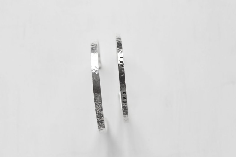 |。エメラルドEM.3の静かな銀のブレスレットカスタマイズさ5ミリメートルを記念して単語をノック| - ブレスレット - 金属 グレー