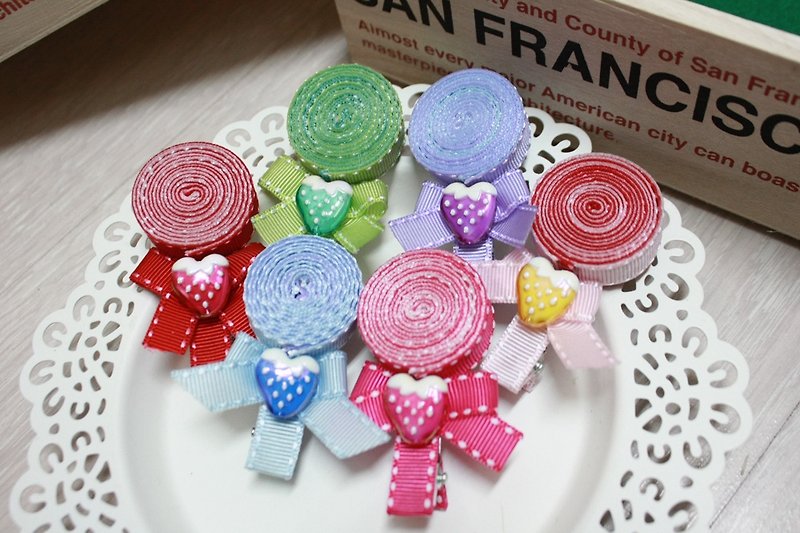 Sweet heart lollipop hair clip - ผ้ากันเปื้อน - วัสดุอื่นๆ สีม่วง