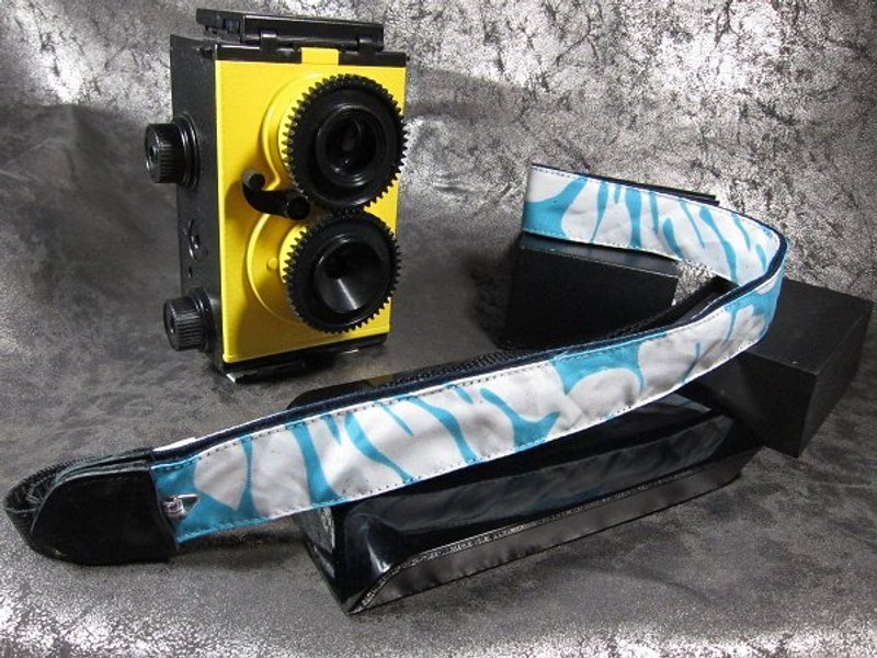 ＆QUOT;空の葉＆QUOT;拡張期血圧ウクレレカメラストラップカメラストラップ - カメラストラップ・三脚 - その他の素材 ブルー