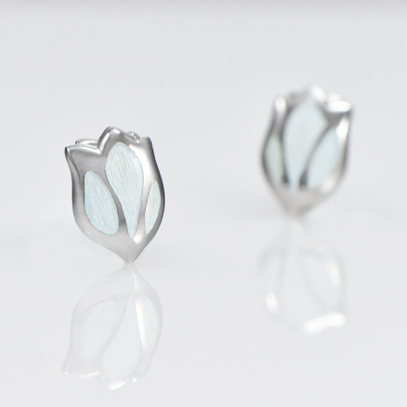 [Wonderland] Tulip 925 Silver Earrings - Ice Blue - Earrings & Clip-ons - Other Metals Blue