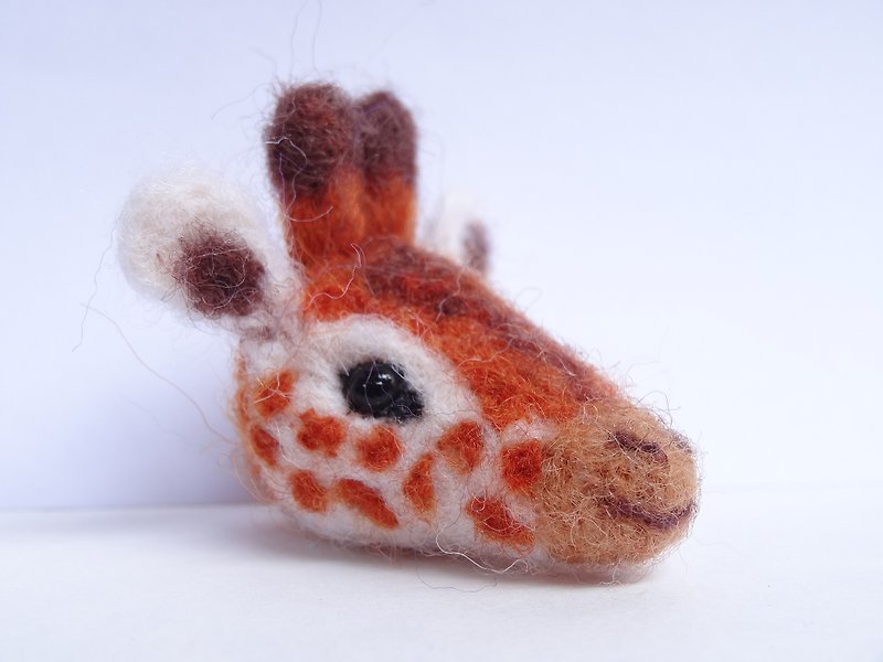 Giraffe Head - Wool felt  (key ring or Decoration) - Keychains - Wool Brown