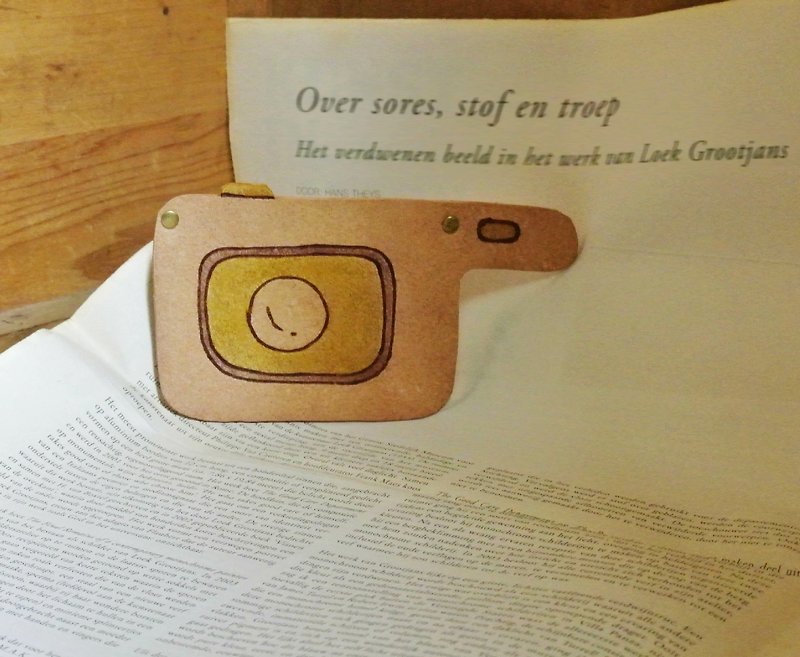[T-C] ID card holder cowhide camera Lomo retro vintage - ที่ใส่บัตรคล้องคอ - หนังแท้ 