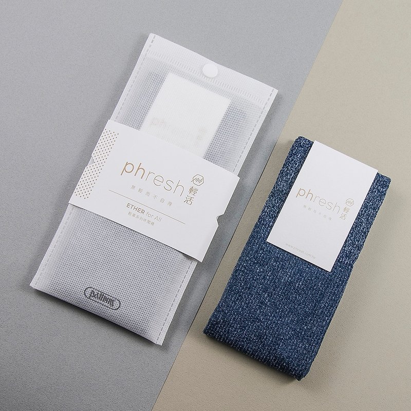 Lightly Ether-Enthalpy Temperature Light Warm Casual Socks-Nickel Blue - ถุงเท้า - วัสดุอื่นๆ สีน้ำเงิน