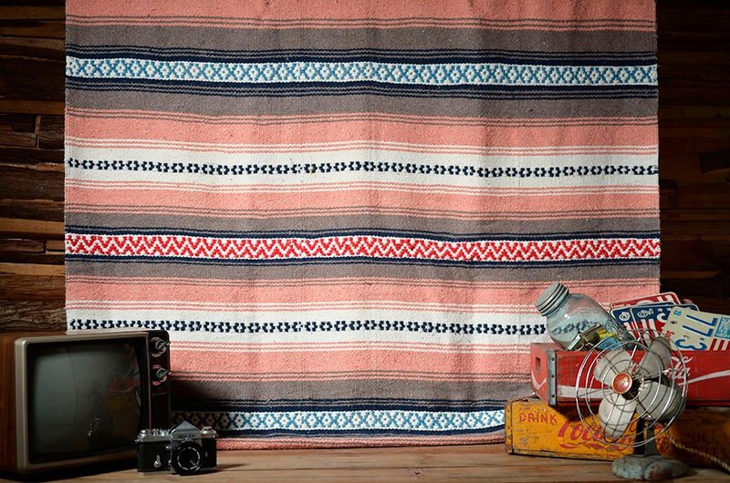 Hand-woven carpets - ผ้าห่ม - ผ้าฝ้าย/ผ้าลินิน สึชมพู