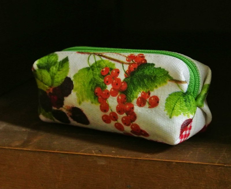 [T - C} when fruit handmade purse can hang the bag when the key ring - กระเป๋าใส่เหรียญ - วัสดุอื่นๆ 