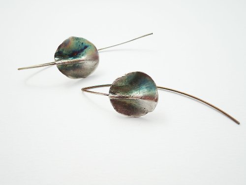 Aliko Chen Jewelry "春之綠葉"純銀琉化耳環