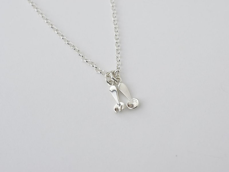 Little spoon and fork (925 sterling silver necklace) - Cpercent handmade jewelry - สร้อยคอ - เงินแท้ สีเงิน
