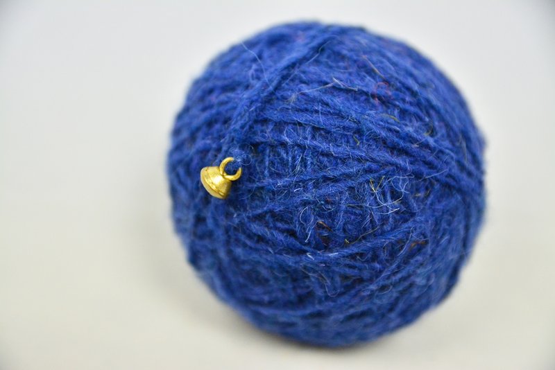 Dark blue wool mix twine _ _ fair trade - Knitting, Embroidery, Felted Wool & Sewing - Plants & Flowers Blue