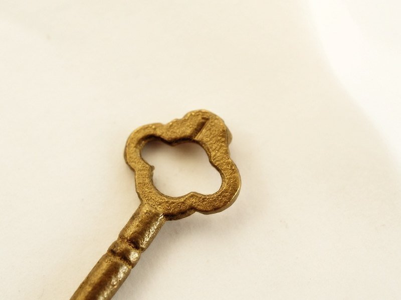 ♥特別禮物♥ OldNew Lady-台灣老復古-銅製老鑰匙【數字1】花柄
