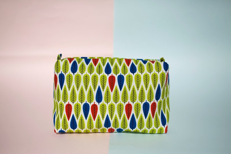 Large fabric cosmetics bag - Green leaves with colourful lining - Toiletry Bags & Pouches - Other Materials Green