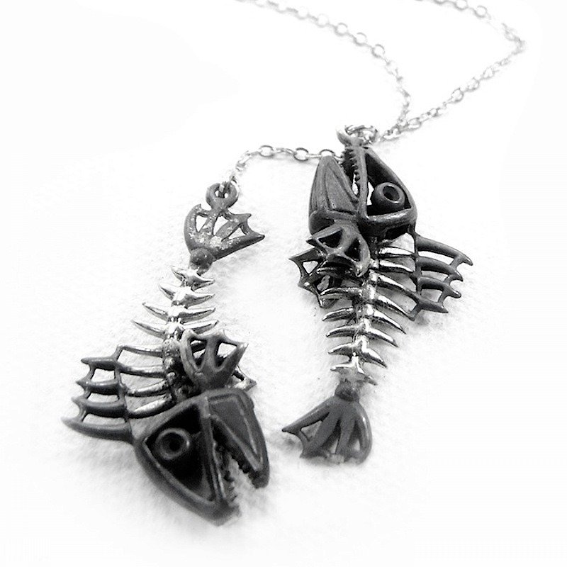 Zodiac pendant Fishes bone for Pisces in white bronze and oxidized antique color ,Rocker jewelry ,Skull jewelry,Biker jewelry - 項鍊 - 其他金屬 