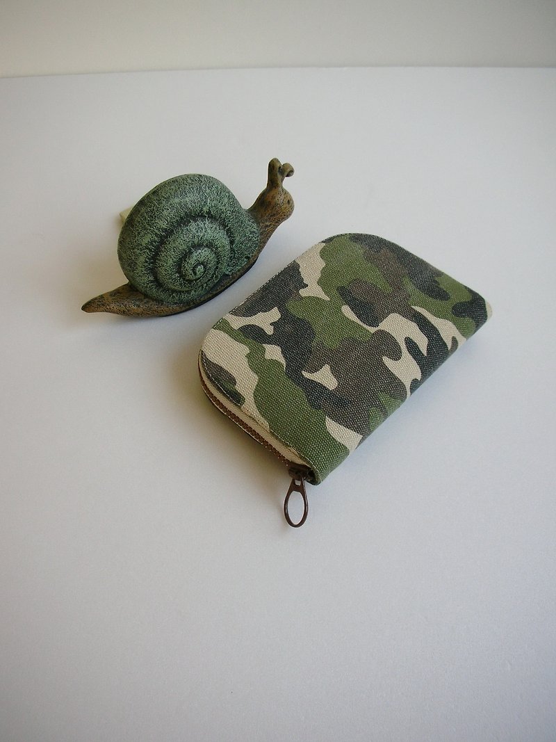 Cool handsome camouflage thin canvas - short clip / wallet / purse / gift - กระเป๋าสตางค์ - วัสดุอื่นๆ สีเขียว