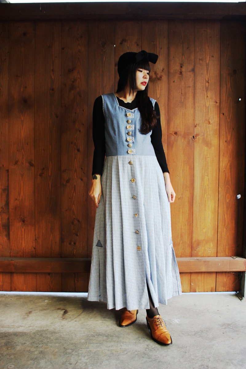 F848 (Vintage) Check stitching blue wooden buttons cotton vest dress (traditional Austrian Dirndl) - ชุดเดรส - วัสดุอื่นๆ สีน้ำเงิน