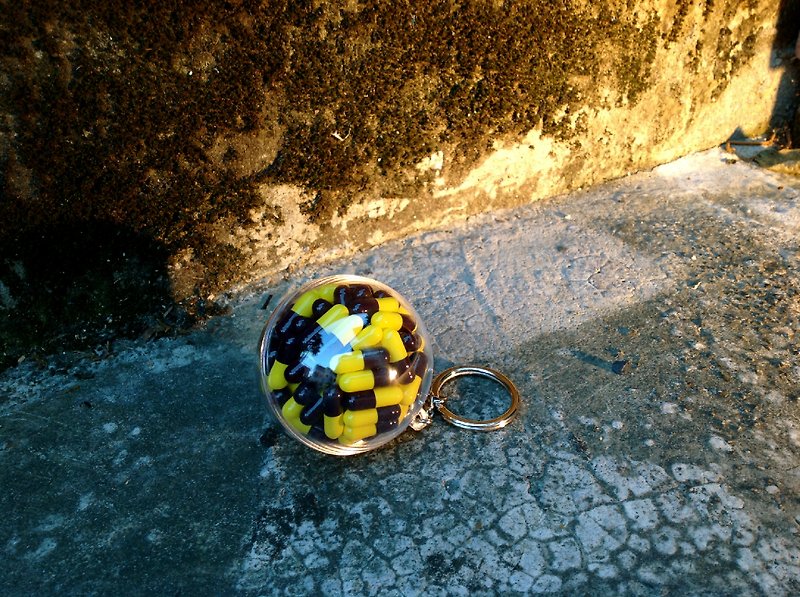 Ball rescue Series key ring - yellow barricades [reprint] - Keychains - Plastic Multicolor