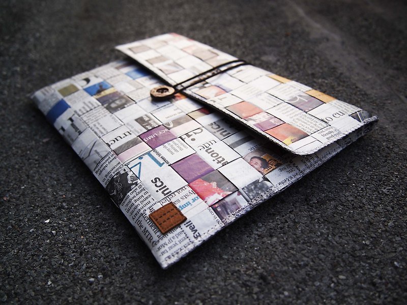 Paralife Custom Size (8.1"-11") newspaper notebook / tablet / ipad air - Laptop Bags - Other Materials Multicolor