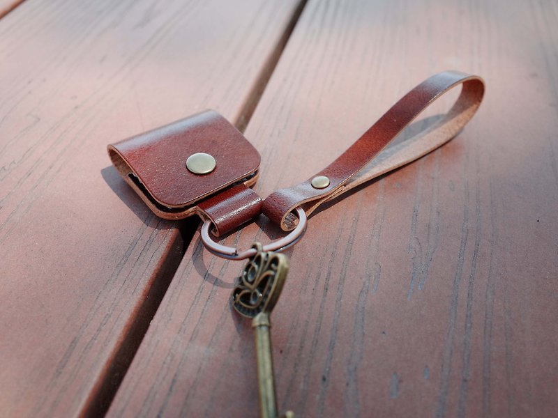 IPPI- emergency key ring - coffee leather / manual - Keychains - Other Materials Brown