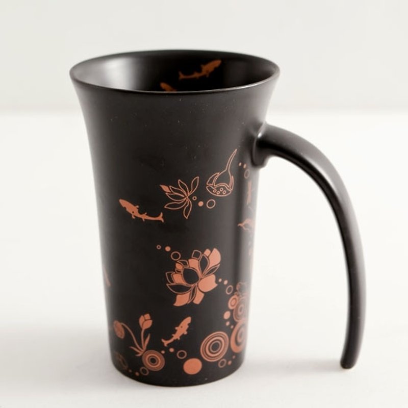 Xiahe horn cup silhouettes - black fog - Teapots & Teacups - Other Materials 
