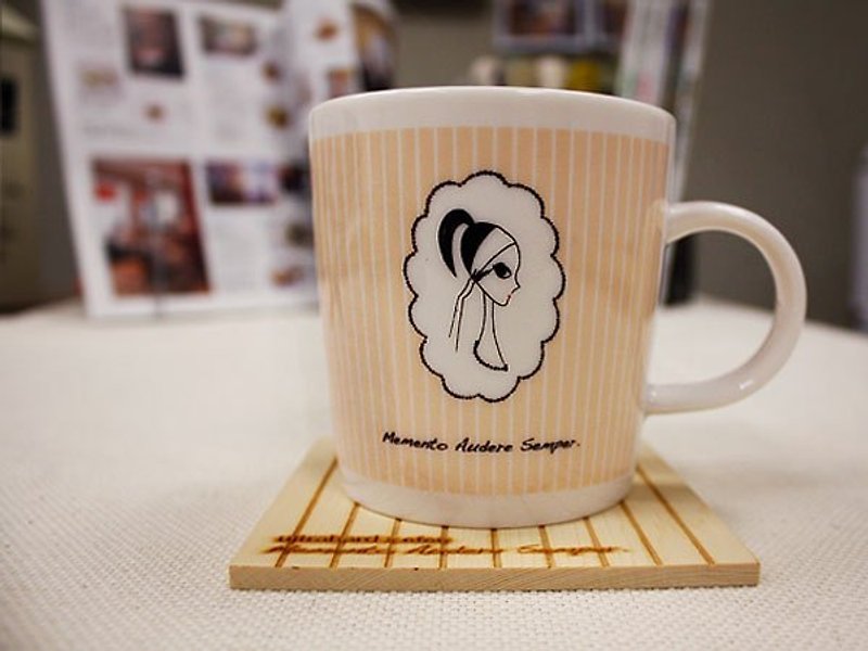 ultrahardx illustrator Linyi Fen [sisters] - attached pine mug coaster - Mugs - Other Materials 