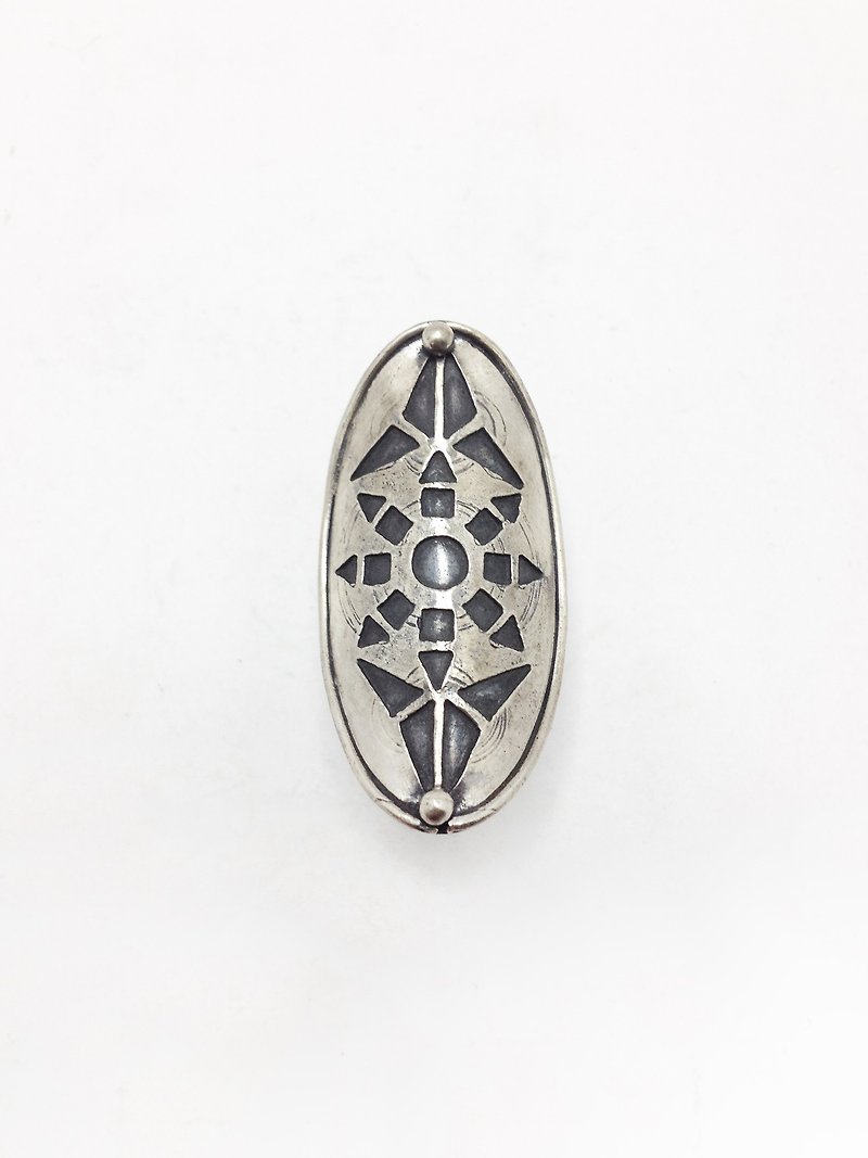 Geometry VI·Pure Silver Shield Ring (Antique Silver) | Geometry - แหวนทั่วไป - โลหะ สีเทา