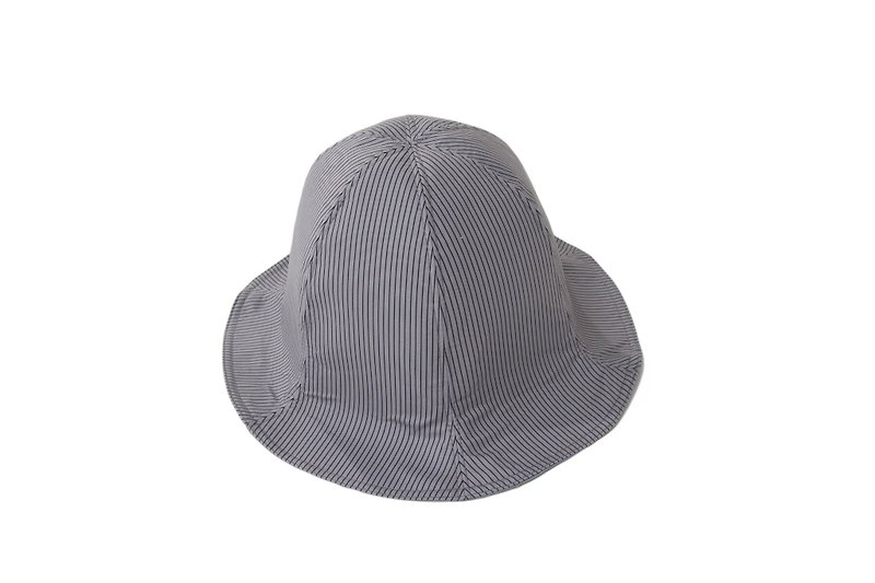 Sevenfold-Waterproof Striped Fisherman bucket Hat (Gray) - หมวก - วัสดุกันนำ้ สีเทา