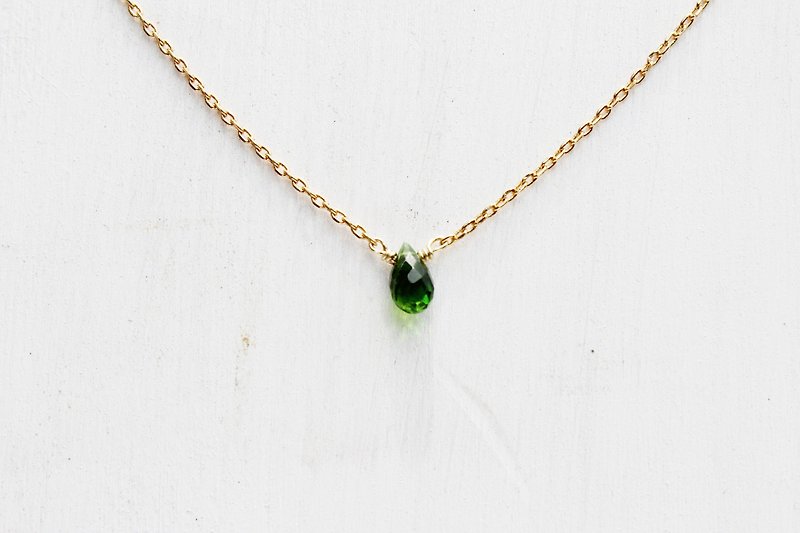 Birthstone for May - Diopside Diopside ブラックスタ collarbone necklace - Necklaces - Gemstone Green
