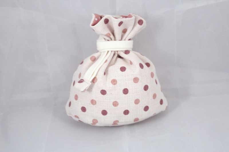 There are mini tote bag bottom - white with pink little red bean paste - กระเป๋าเครื่องสำอาง - วัสดุอื่นๆ สึชมพู