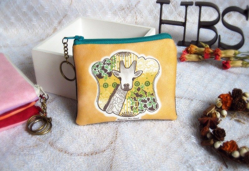 Giraffes are always dreaming coin purses (small) - Coin Purses - Polyester Orange