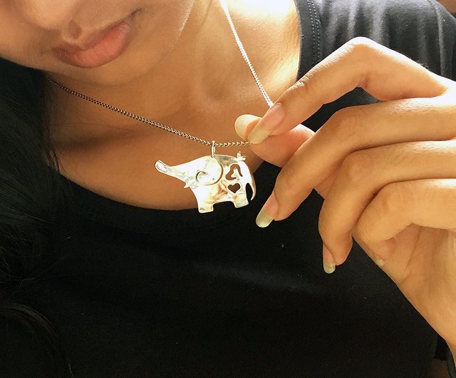 スターリングシルバー ハート 手彫り バタフライロケットネックレス 18インチ | ONEFINITY 生命の樹 ロケットネックレス スターリング