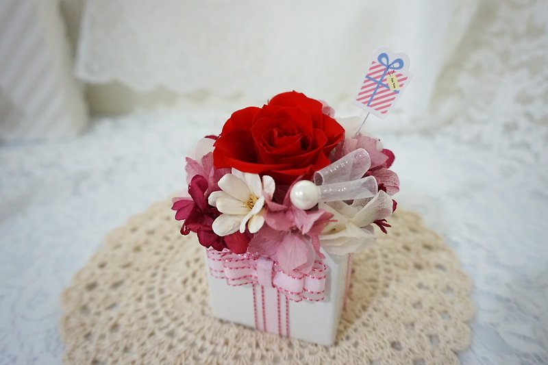 Not withered single rose flower gift*exchange gift*Valentine's Day*wedding*birthday gift - Plants - Plants & Flowers Red