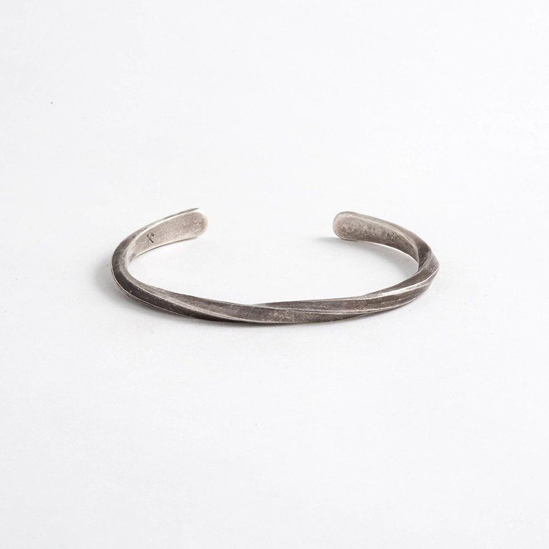 Studebaker Metal, a craftsman brand in Pittsburgh, USA - hand-forged (antique) sterling silver bracelet - สร้อยข้อมือ - โลหะ สีเงิน