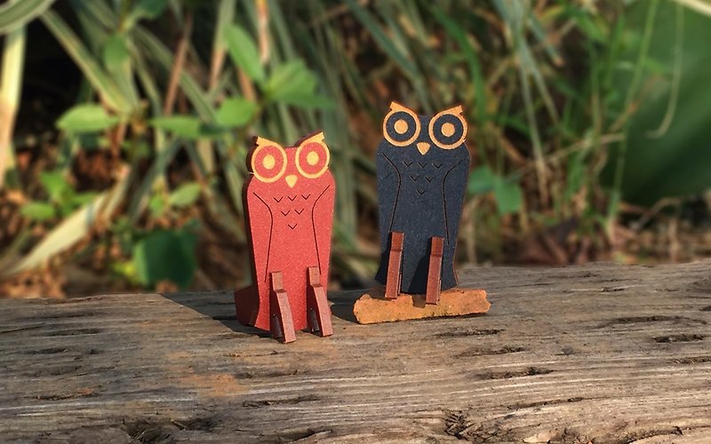 Moai's Friend - Otto the Owl - Wood, Bamboo & Paper - Wood Multicolor