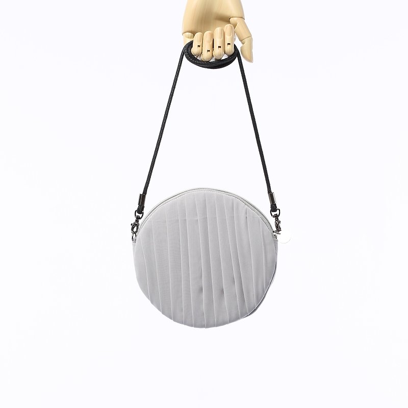 Nanting series bag/small round bag (off-white). backpack. crossbody bag. Clutch (three uses) - Clutch Bags - Other Materials White