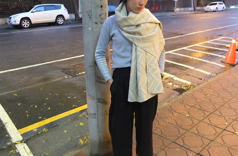 Yellow gray chevrolet wool shawl scarf (fabric made in Italy) Currently only a narrow version - ผ้าพันคอถัก - ขนแกะ 