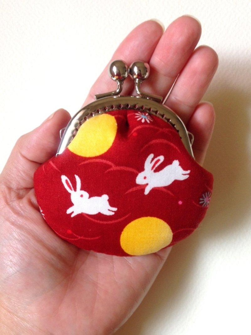 hm2. Hi hi maple red. Moon rabbit small shells. Gold bag - Coin Purses - Cotton & Hemp Red