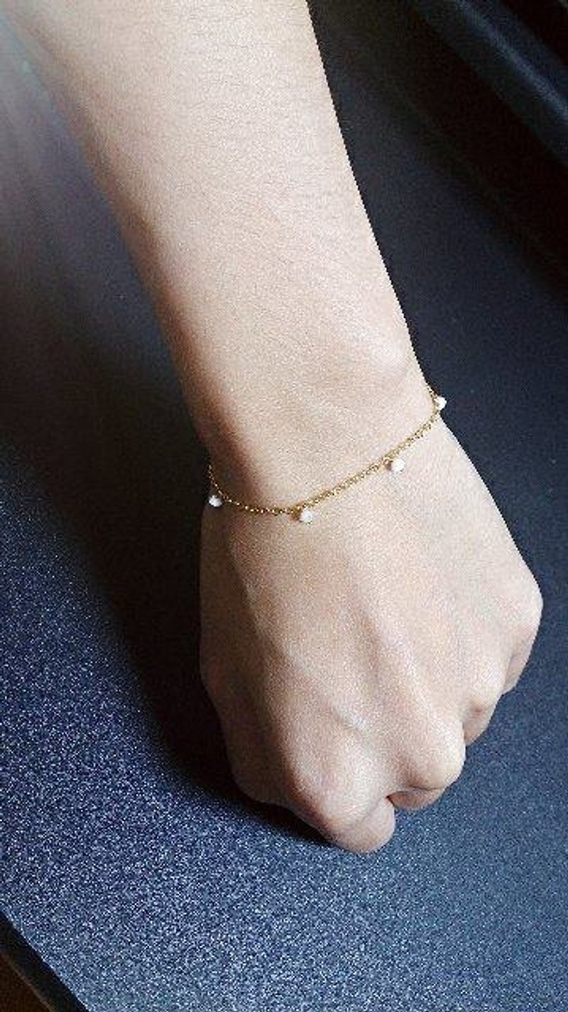 / About sold / #Copious Royal Series- fine Swarovski bracelet -original classic princess - สร้อยข้อมือ - โลหะ สีทอง