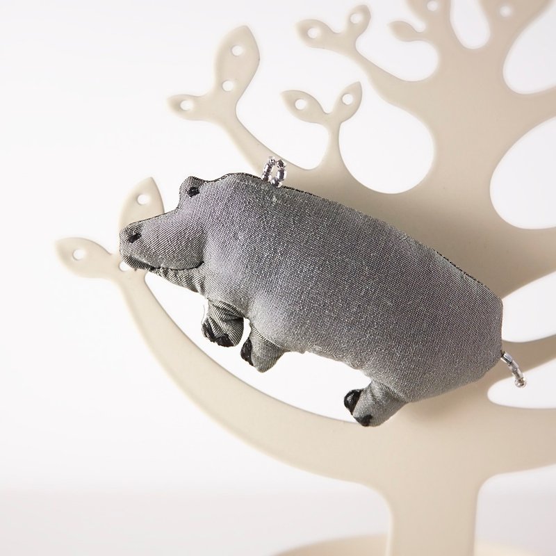 Handmade embroidery grey hippo brooch, ready to ship - เข็มกลัด - งานปัก สีเทา