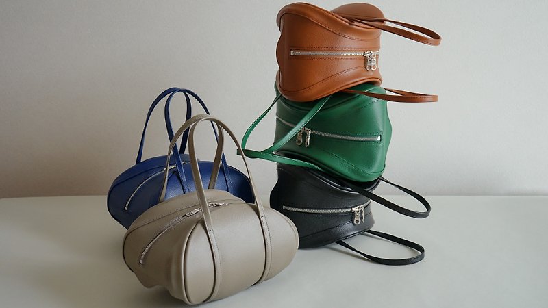 TEKAPO / Leather Handbag - กระเป๋าถือ - หนังแท้ สีเทา