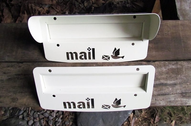 Stainless Steel embedded letter box - Other Furniture - Other Metals White