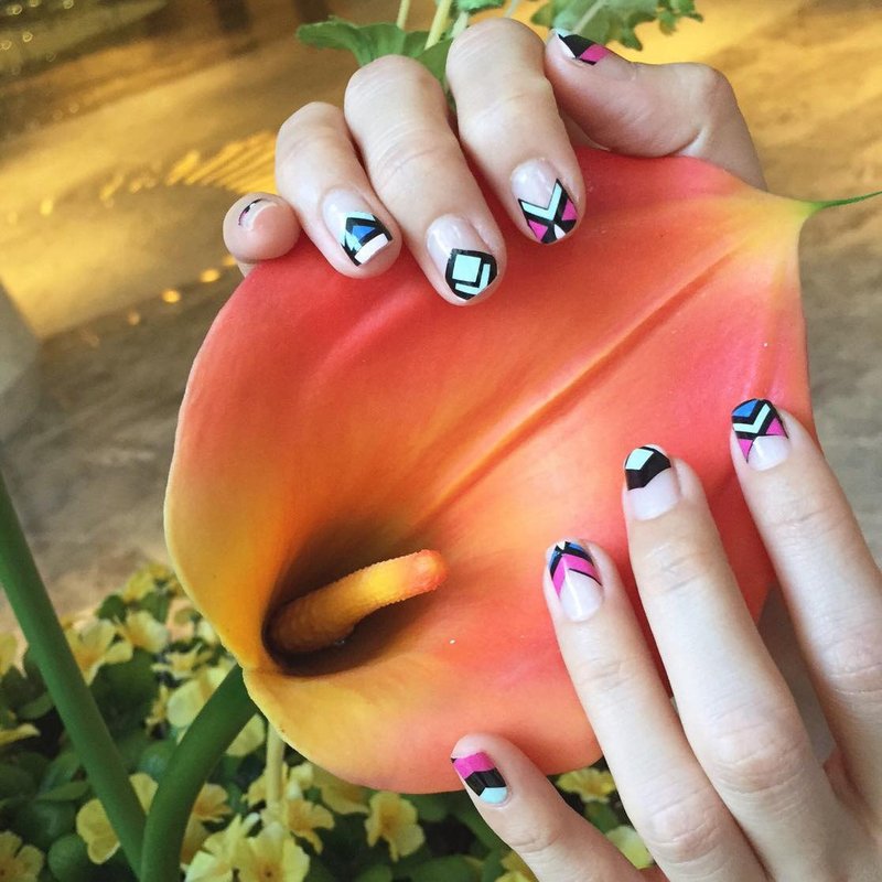 摩登复古指甲貼 - 其他 - 其他材質 多色