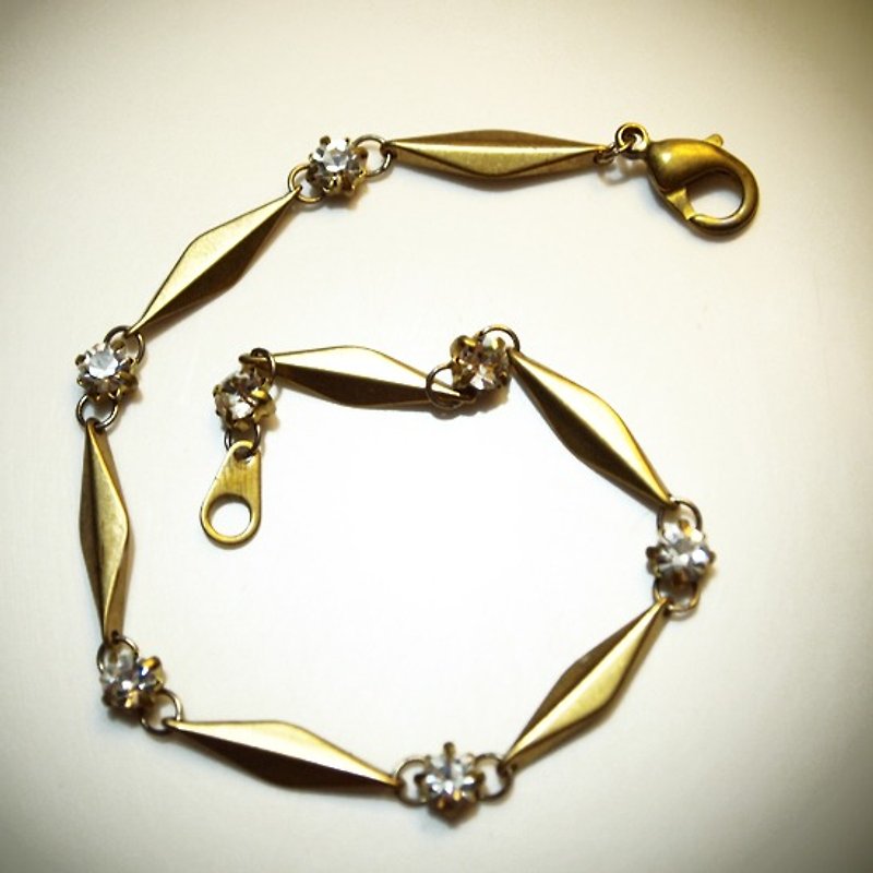 Classical elegant retro bracelet - Bracelets - Other Metals Gold