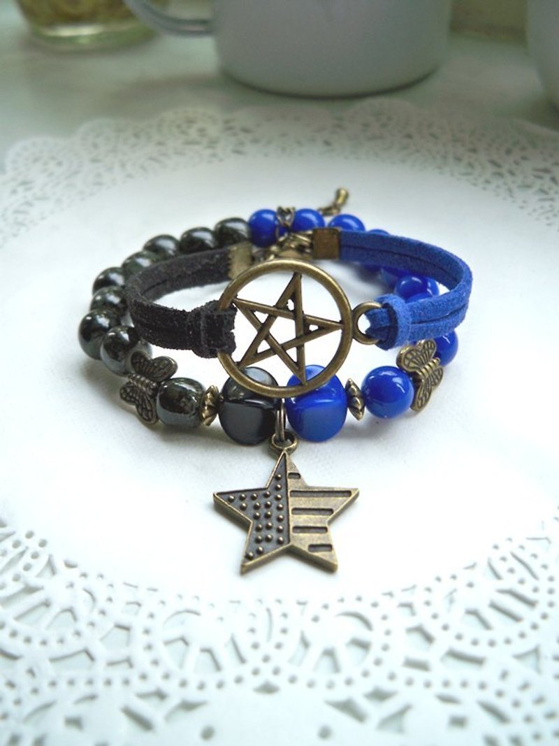Double Star Romance bracelet - black. Sapphire -2 article - สร้อยข้อมือ - วัสดุอื่นๆ หลากหลายสี