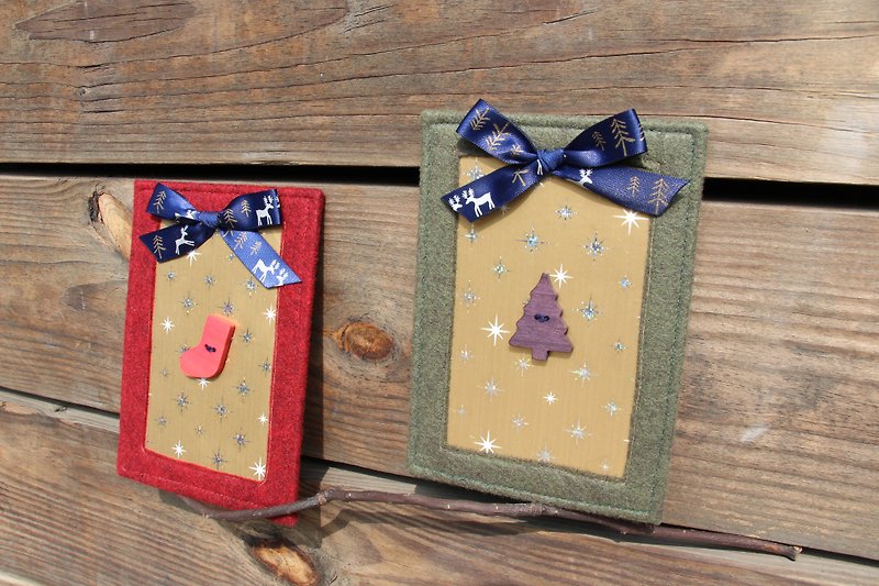 [Come to write a card with heart] Classic wooden buckle, chic ribbon bow Christmas card, hand-made texture card│abbiesee gift shop - Cards & Postcards - Paper Red