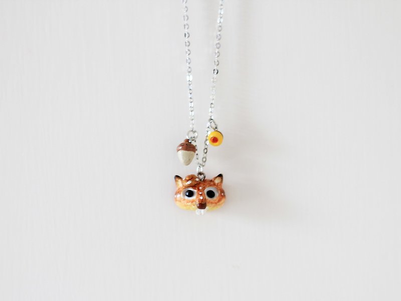 Squirrel polymer clay necklace _ polymer clay pendant polymer clay jewelry woodland necklace cute pendant animal necklace - สร้อยคอ - วัสดุอื่นๆ 