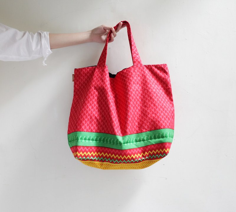 OMAKE Indian cotton handmade serigraphy Tote 002 (left red-green section) - Handbags & Totes - Cotton & Hemp Multicolor