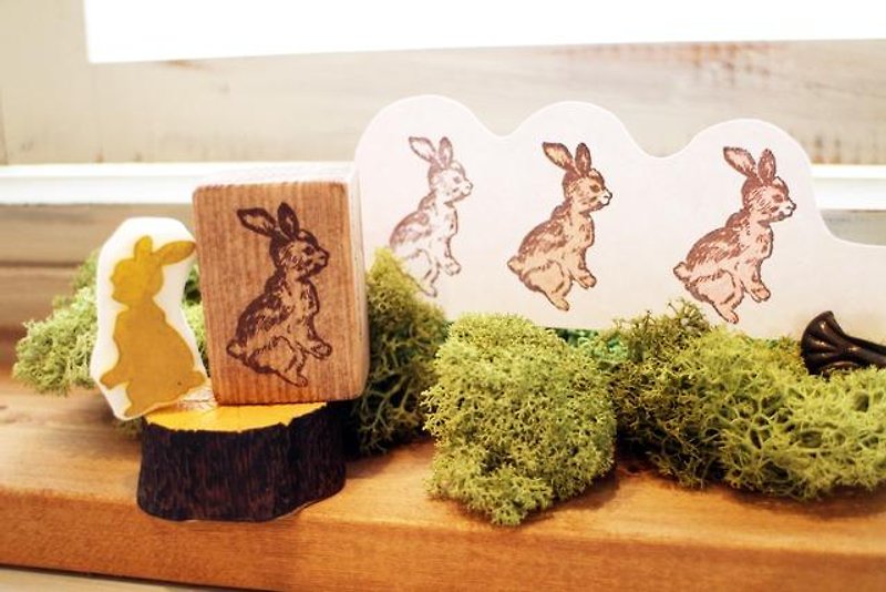 【再販】ウサギの多色押し　スタ消しはんこ - はんこ・スタンプ台 - 木製 ブラウン
