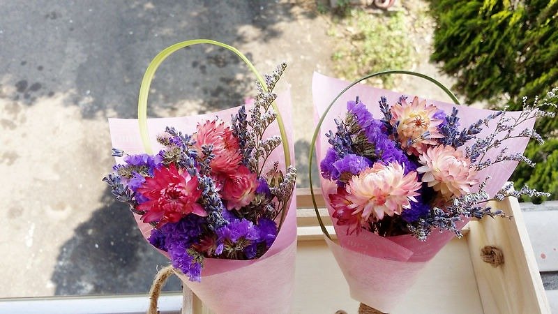 【One 花筒】送給媽媽的花 - Plants - Plants & Flowers Pink