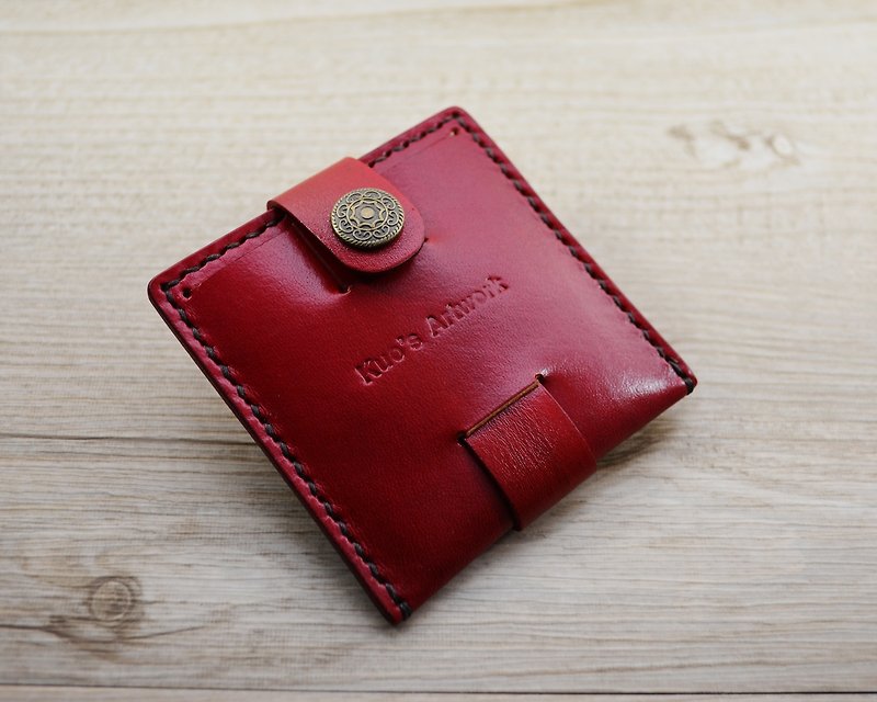 【kuo's artwork】Hand stitched leather condom case - ที่ใส่บัตรคล้องคอ - หนังแท้ สีแดง