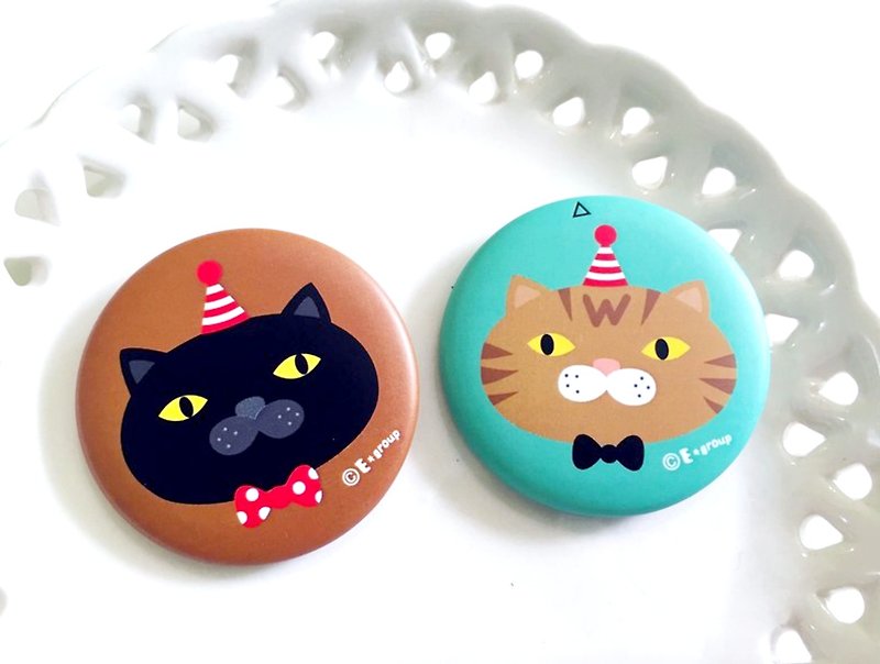 E*group Ah Miao Birthday Badge Large 4.2cm Badge Pin Frog Cat Mushroom Tree - Badges & Pins - Other Metals Multicolor